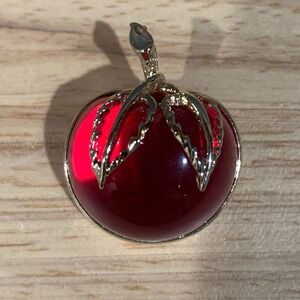 Vintage Red Lucite Apple Brooch Gold‎ Tone Fruit Pin Teacher Gift Retro Mid-Mod